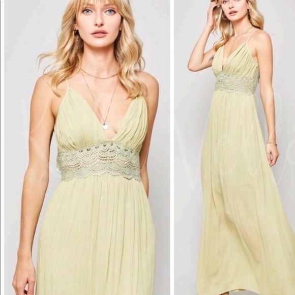 Deal Sage Green Crochet Maxi Dress - Picture 3 of 4